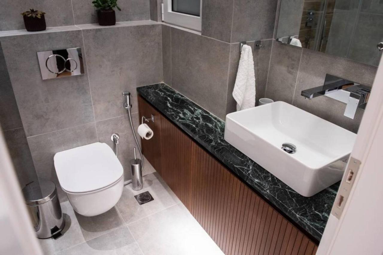 Katia Modern Apartment In Atene Esterno foto